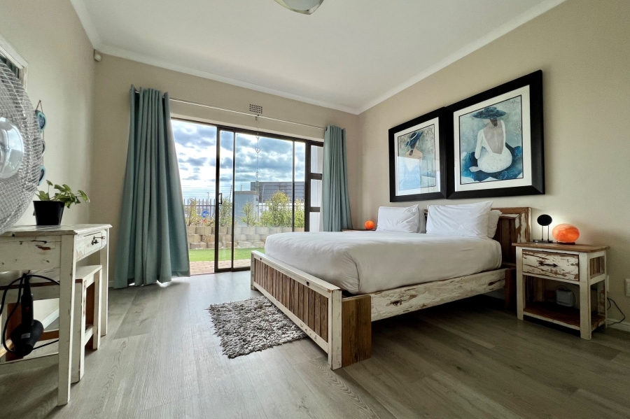 To Let 2 Bedroom Property for Rent in Big Bay Western Cape